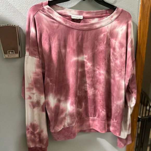 Socialite Women’s Pink Tie Dye Dolman Long Sleeve Pullover Sweatshirt Size Small - Picture 7 of 9